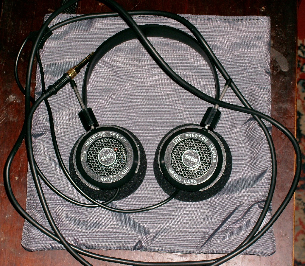 headphones-and-bag-1024x893.jpg